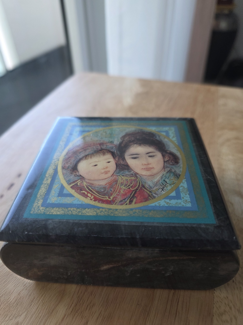 Vintage Marble Trinket Box Black Blue Size 5x4